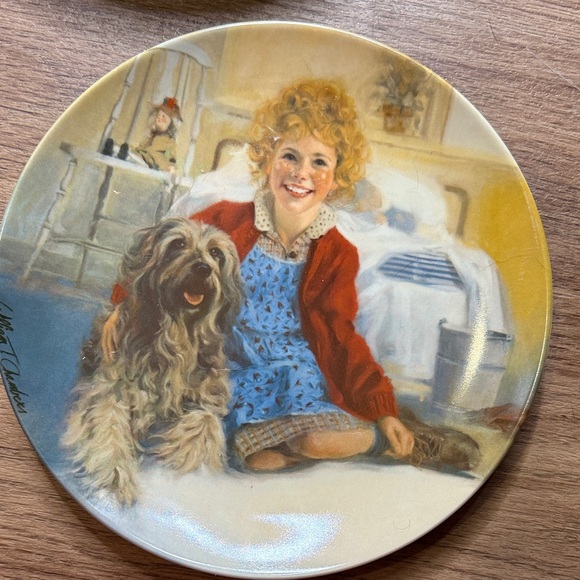 Other - Vintage Knowles Annie collector plate #19597P 1982